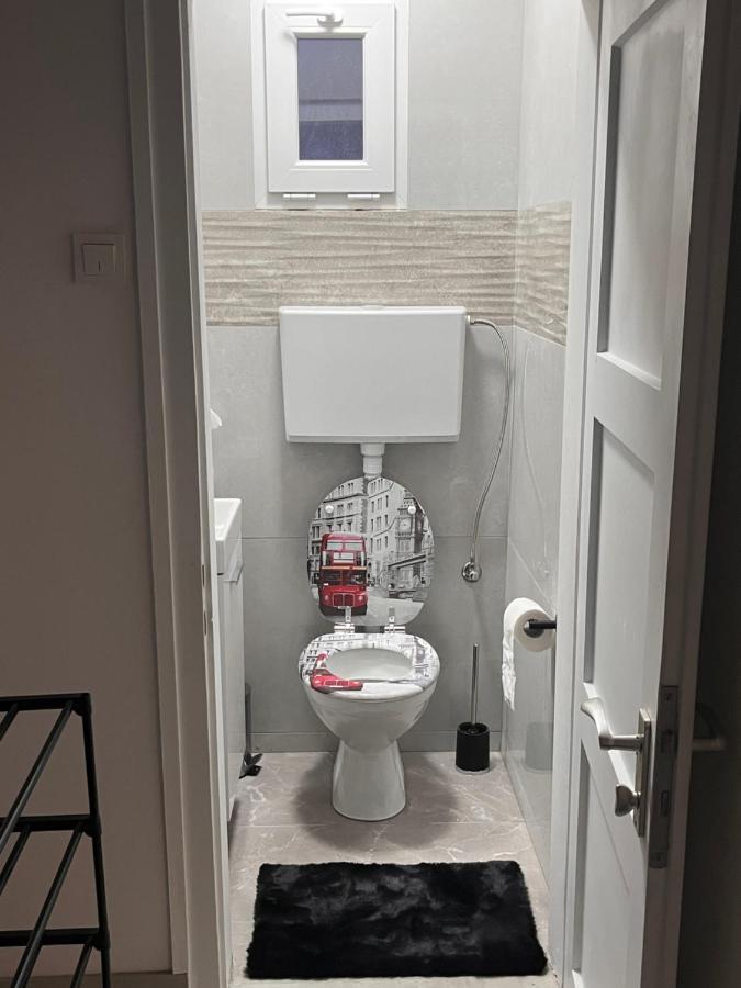 Apartman Zanic 오굴린 외부 사진