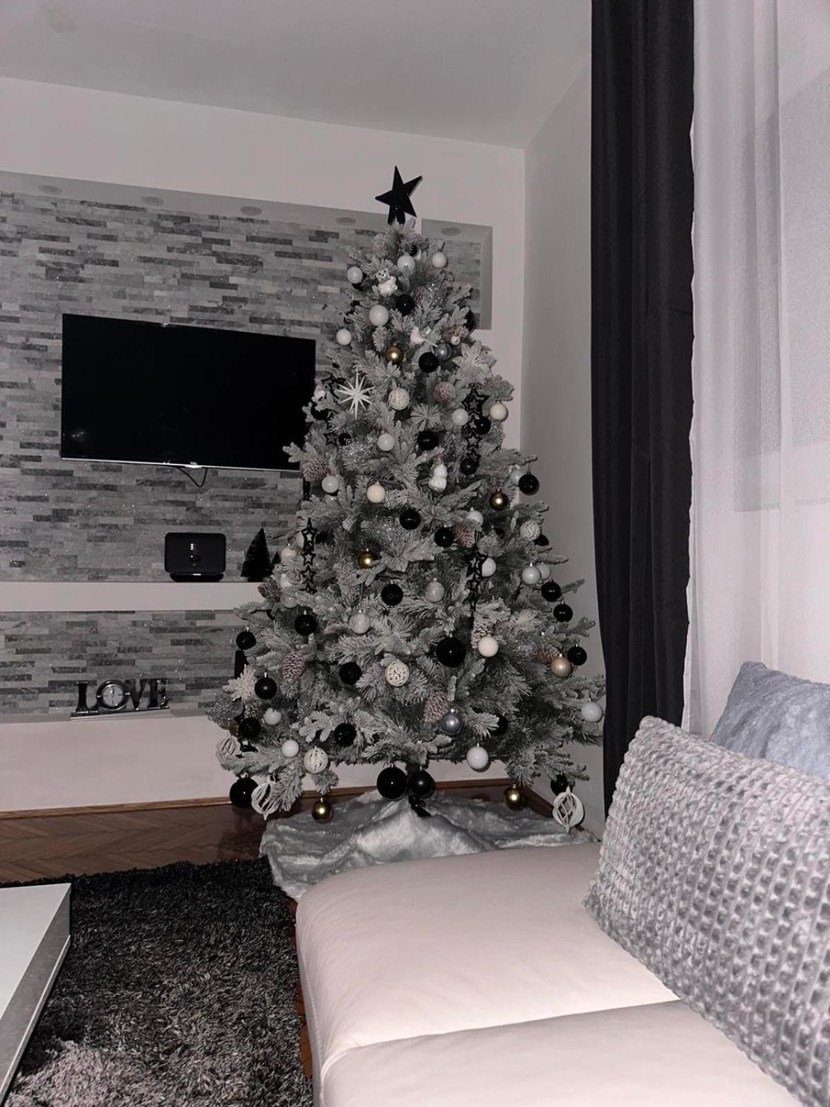 Apartman Zanic 오굴린 외부 사진